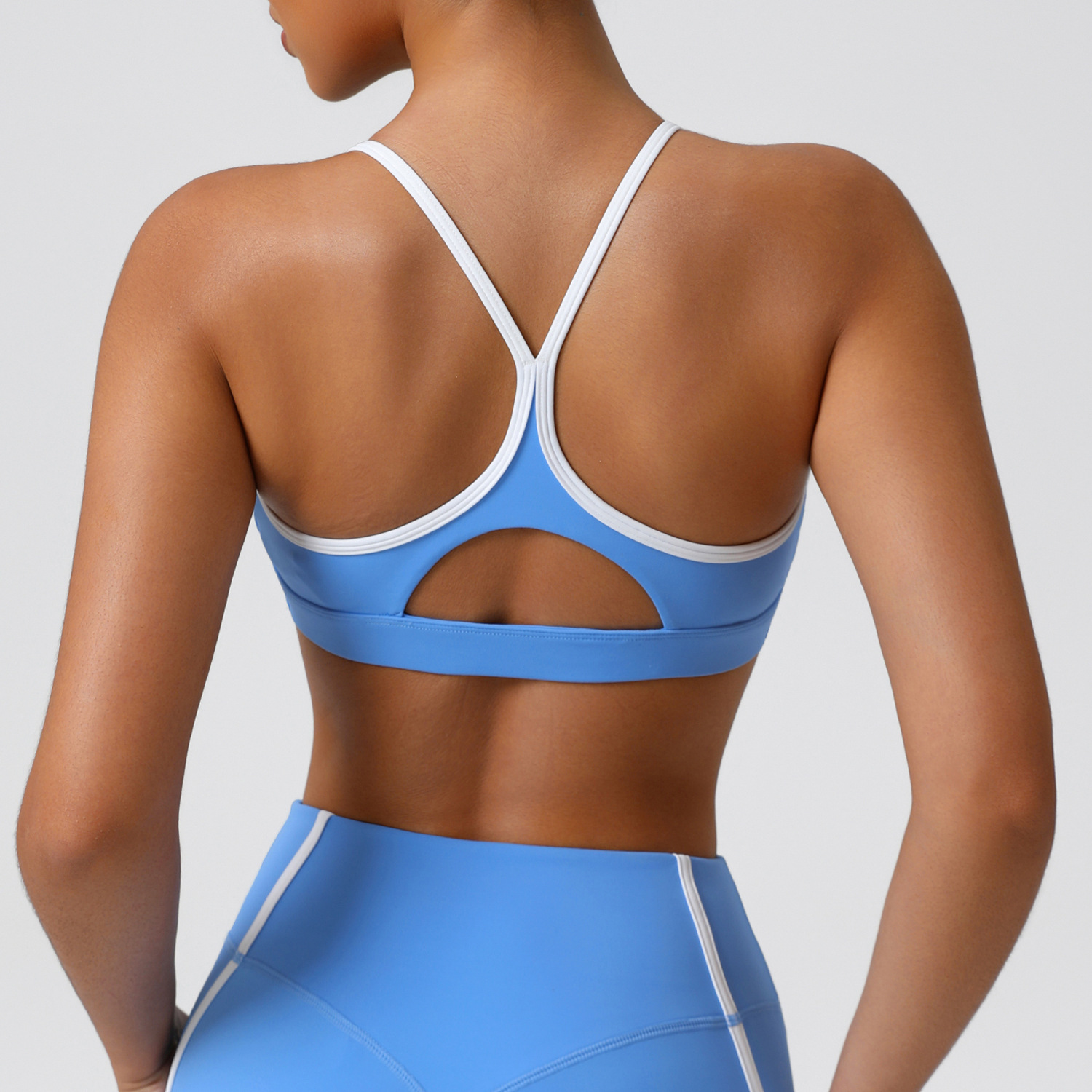 Dehnbare, weiche Sportunterwäs – Sports Bra Racerback Bewertung und Preis